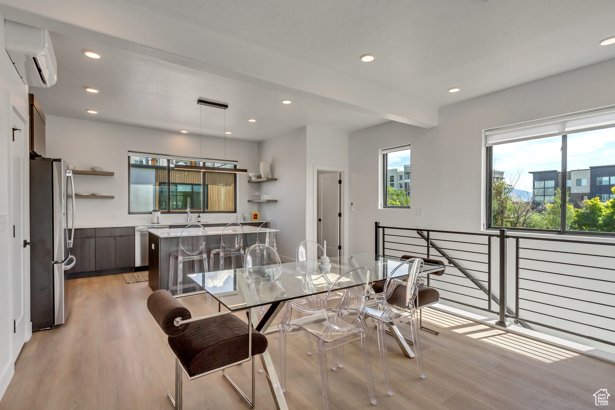 OPUS GREEN - Residential