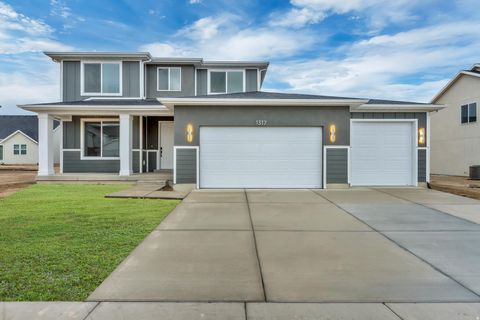 Photo of 1317 N 1525 E #65, Payson, UT 84651 (MLS # 2130069)