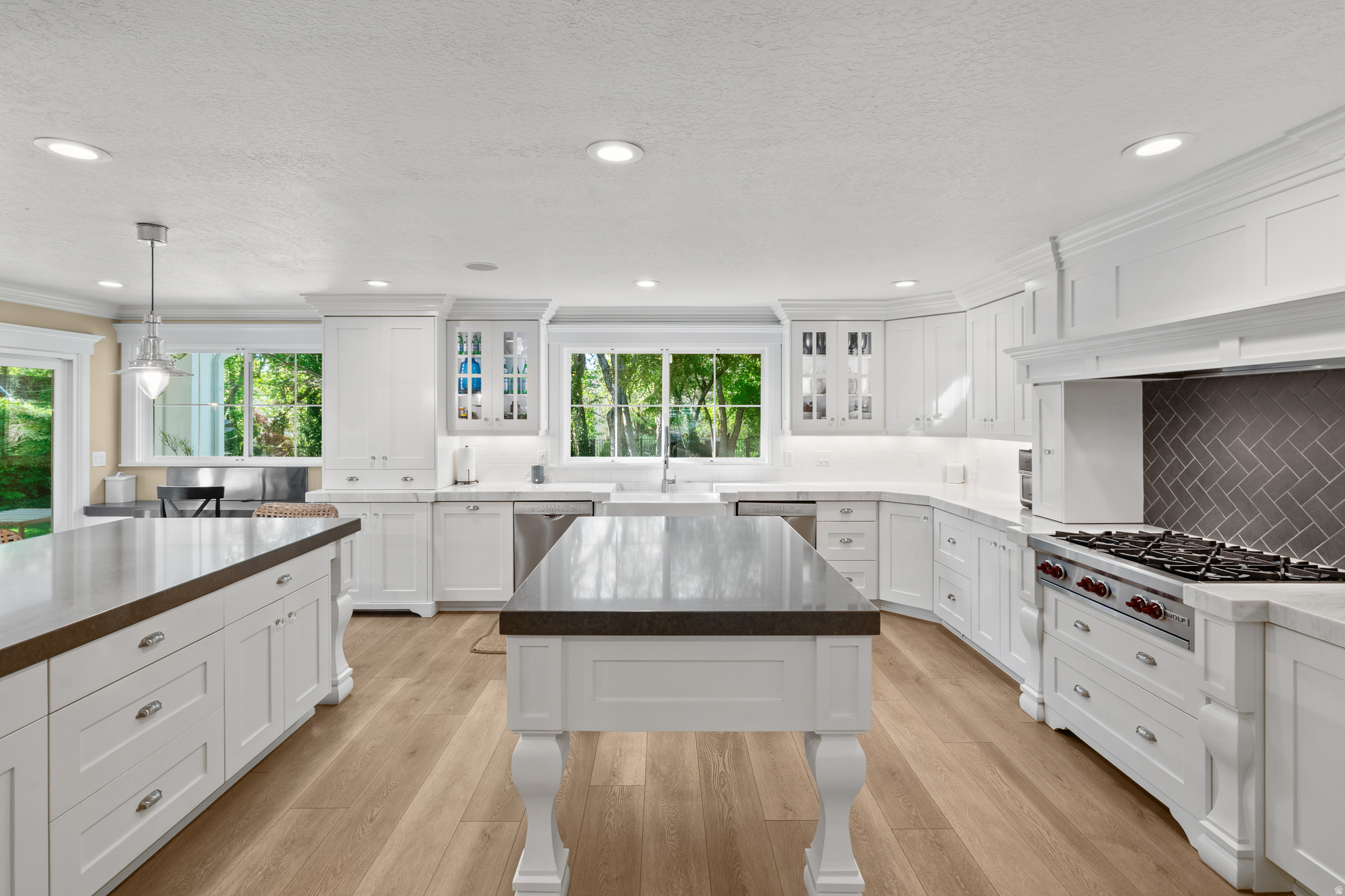 SPRING CREEK - Residential