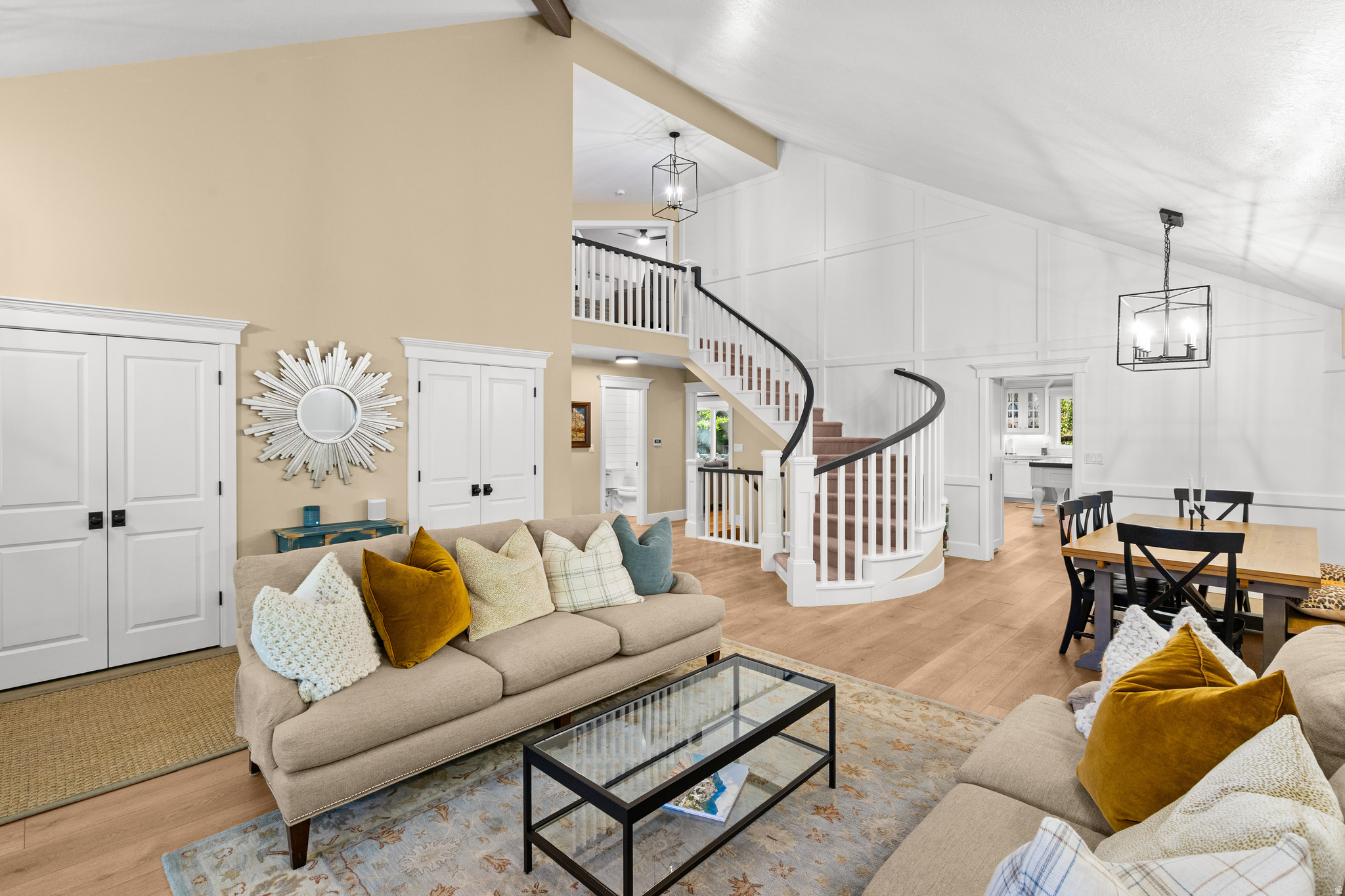 SPRING CREEK - Residential