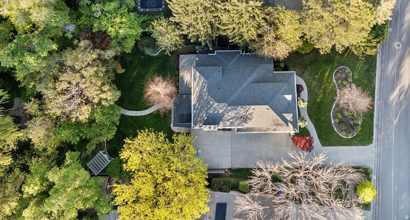 SPRING CREEK - Residential