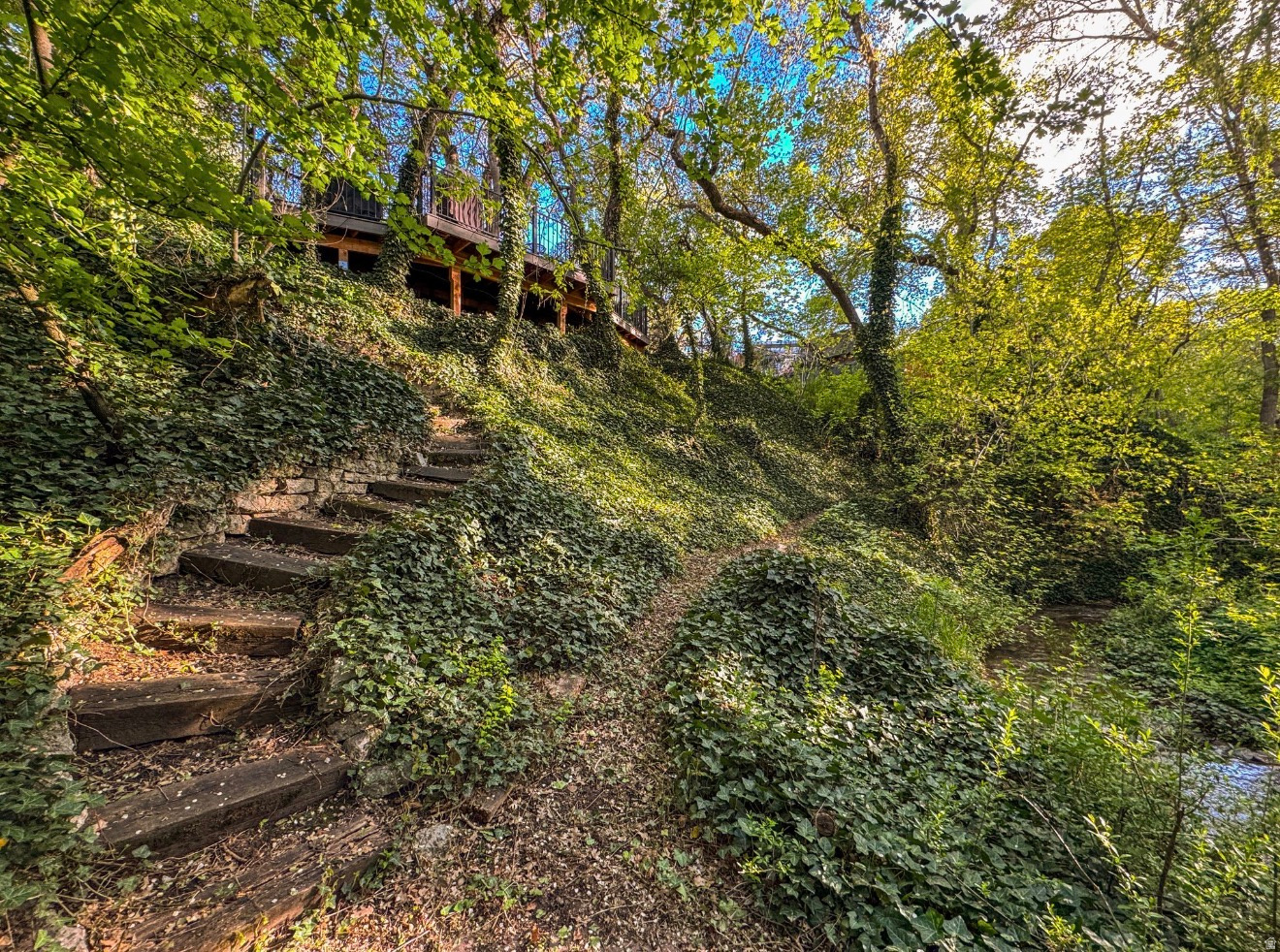 SPRING CREEK - Residential