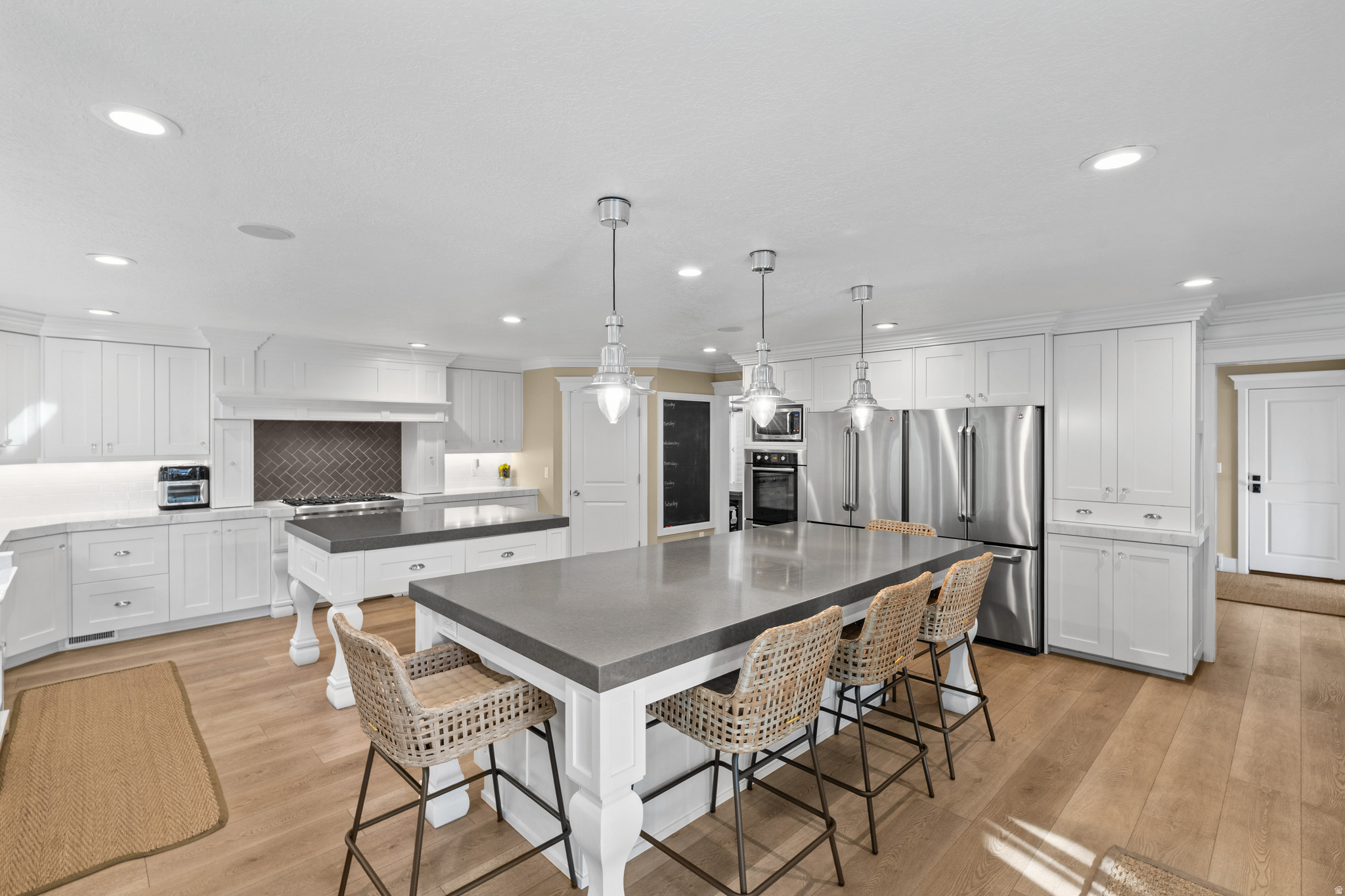 SPRING CREEK - Residential