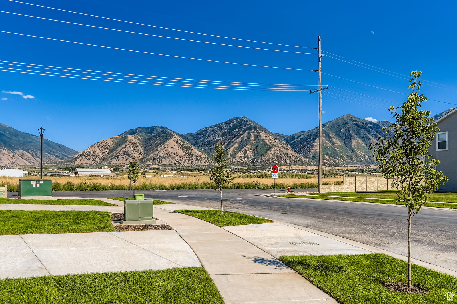 SUMMER SPRINGS - Residential