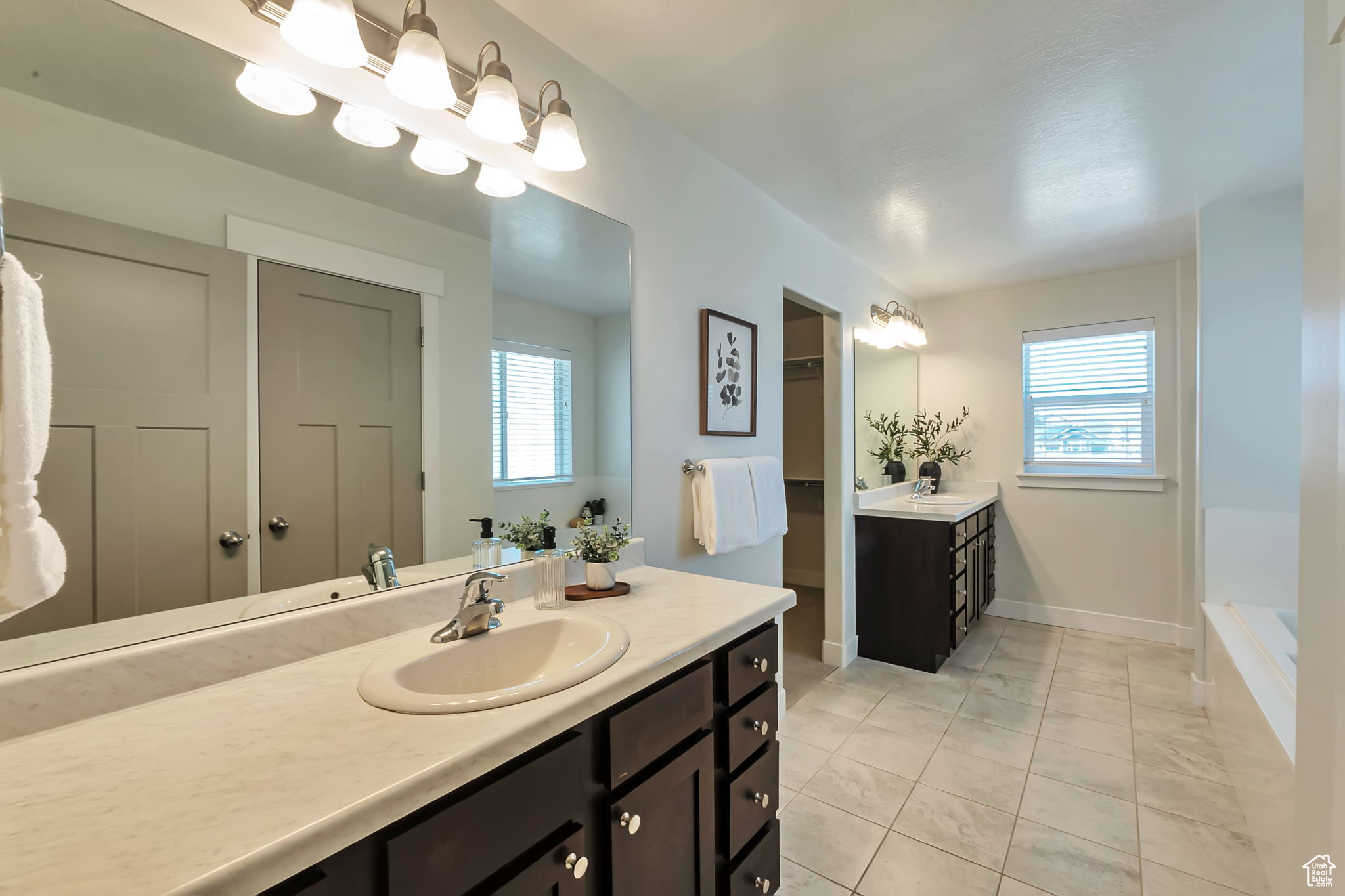 RIDGE - Residential
