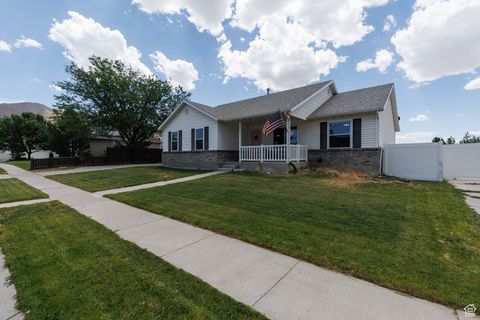 Tiny photo for 2142 E FALL ST, Eagle Mountain, UT 84005 (MLS # 2101906)