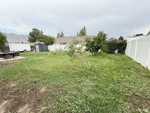 Tiny photo for 2142 E FALL ST, Eagle Mountain, UT 84005 (MLS # 2101906)
