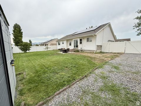 Tiny photo for 2142 E FALL ST, Eagle Mountain, UT 84005 (MLS # 2101906)