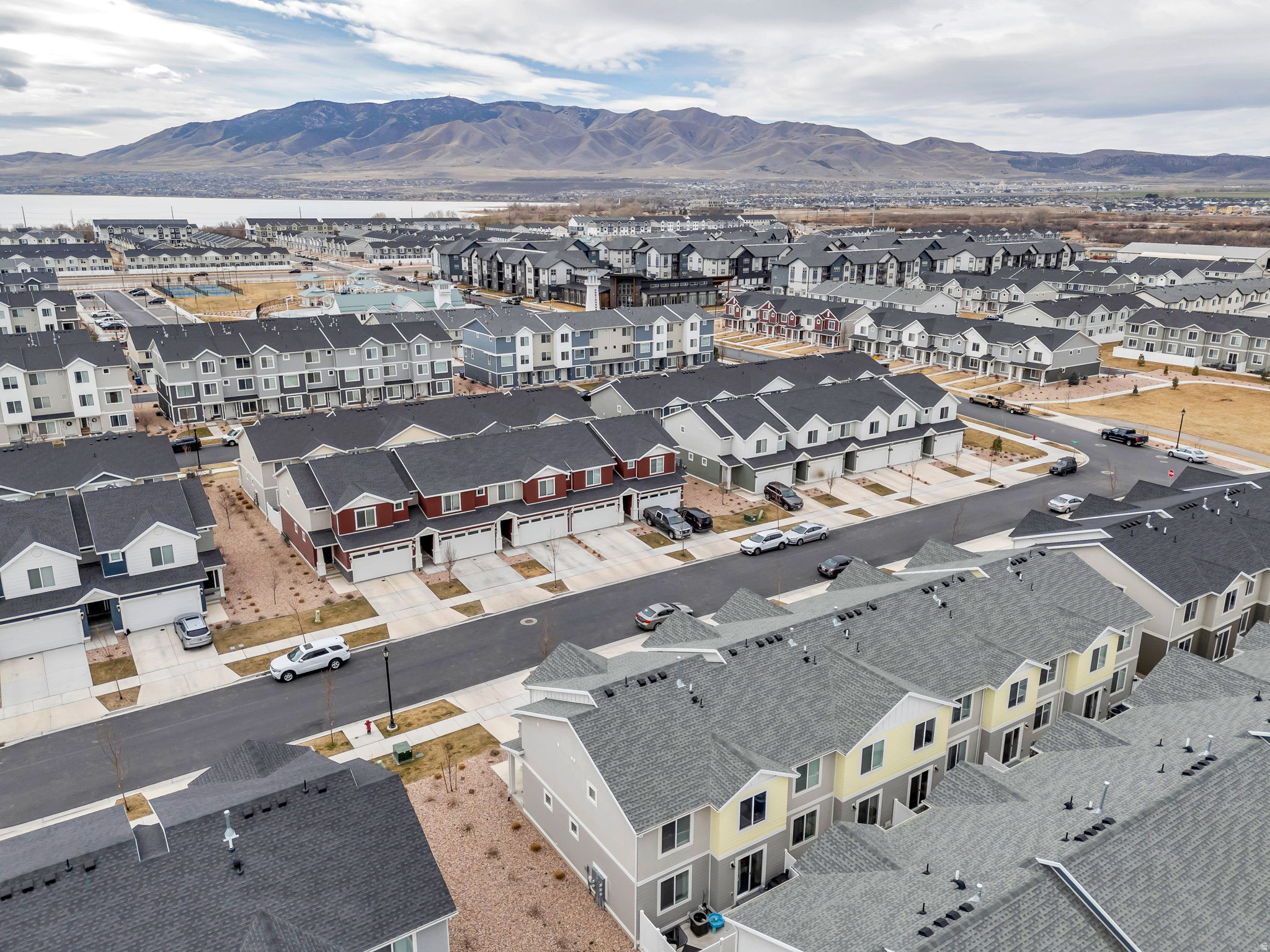 NORTHSHORE - Residential