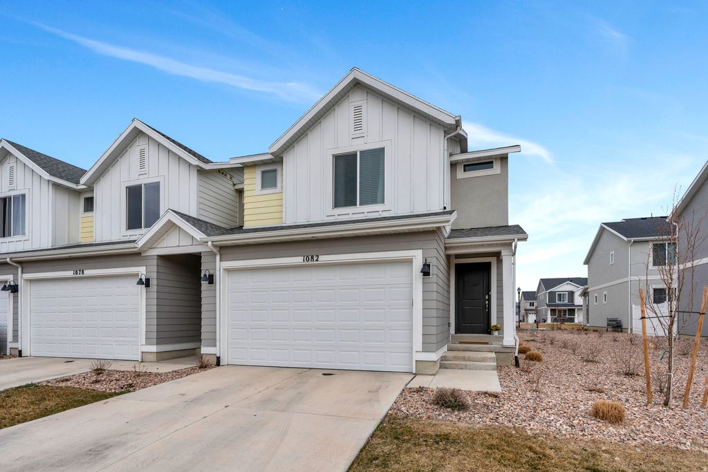 Photo of 1082 E DORY BOAT RD, Saratoga Springs, UT 84045 (MLS # 2142402)