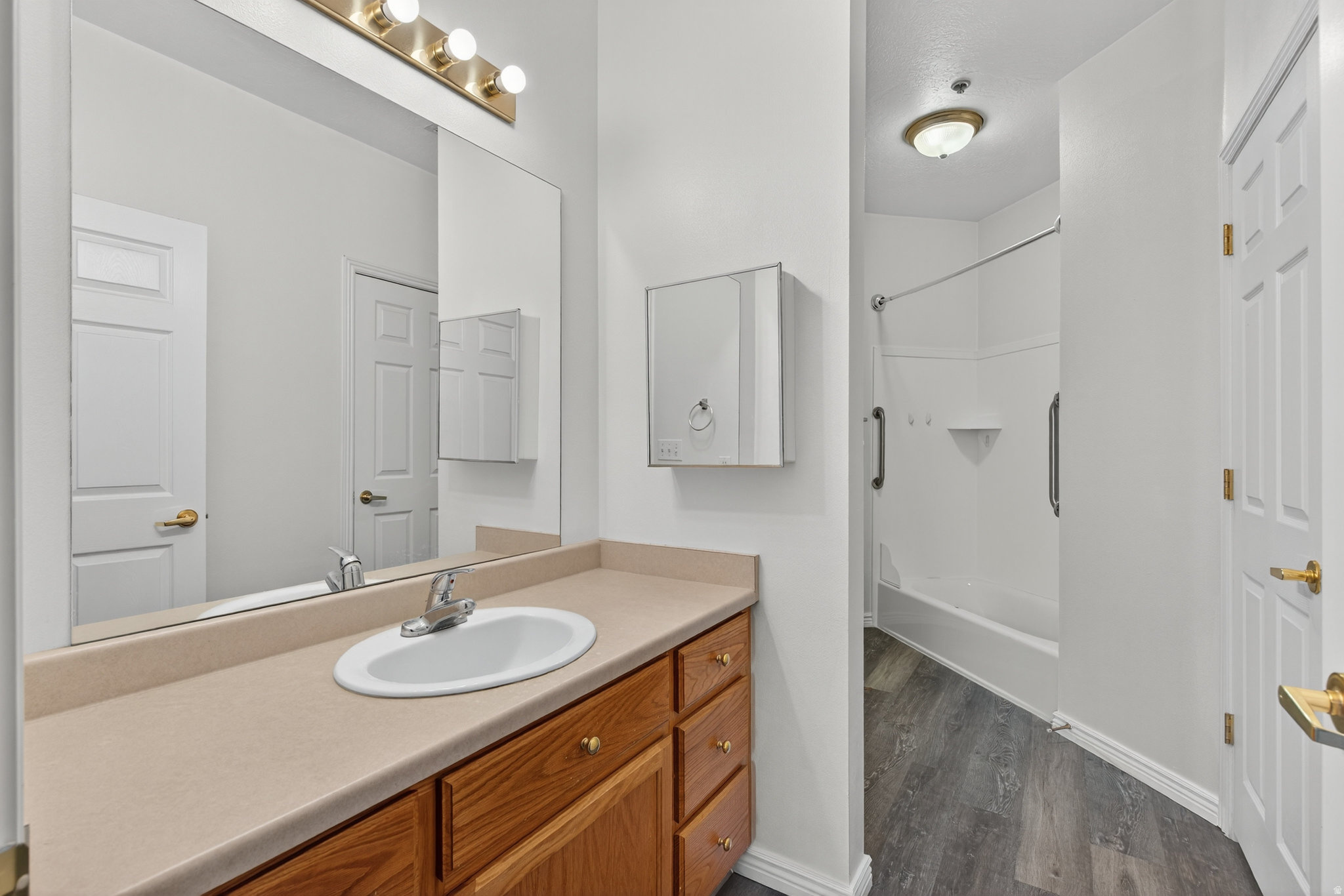 TIMP VILLAGE - Residential