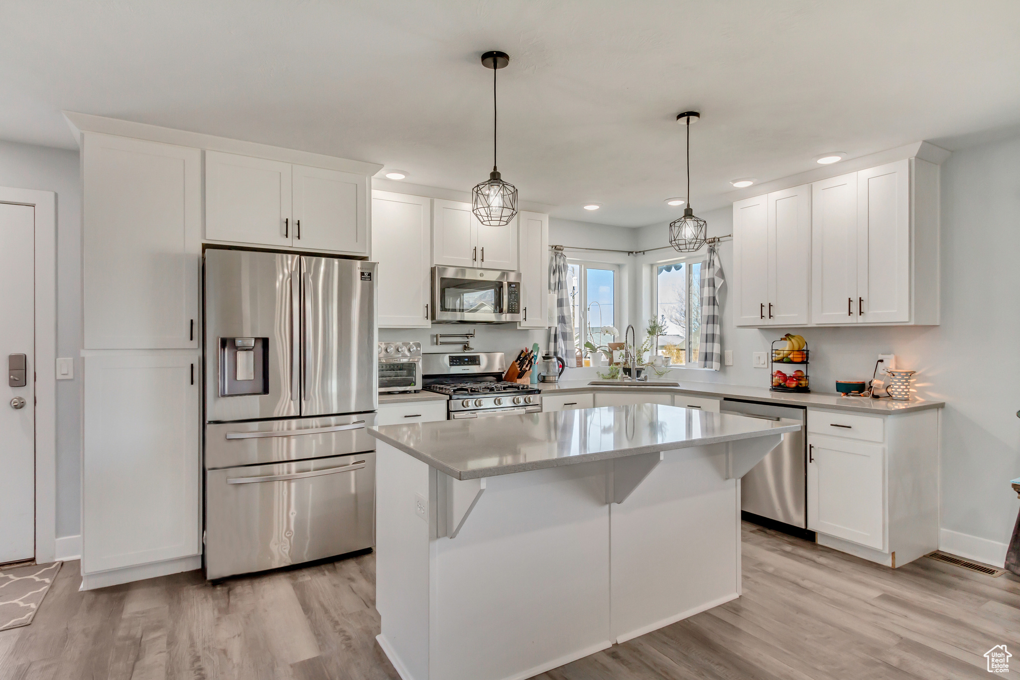 745 W Mckellar St, Tooele, Utah image 6