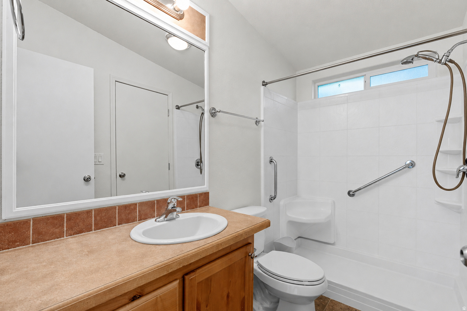 KINGS ROW EST 1 - Residential