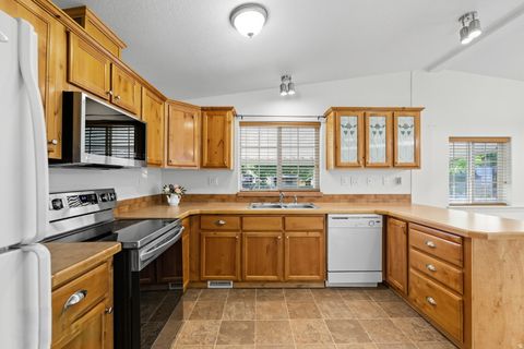 Tiny photo for 180 N 1100 E #165, Washington, UT 84780 (MLS # 2158291)