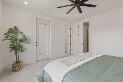 Tiny photo for 5273 S BLUE PEARL ALY, Saint George, UT 84790 (MLS # 2135592)