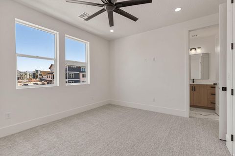 Tiny photo for 5273 S BLUE PEARL ALY, Saint George, UT 84790 (MLS # 2135592)