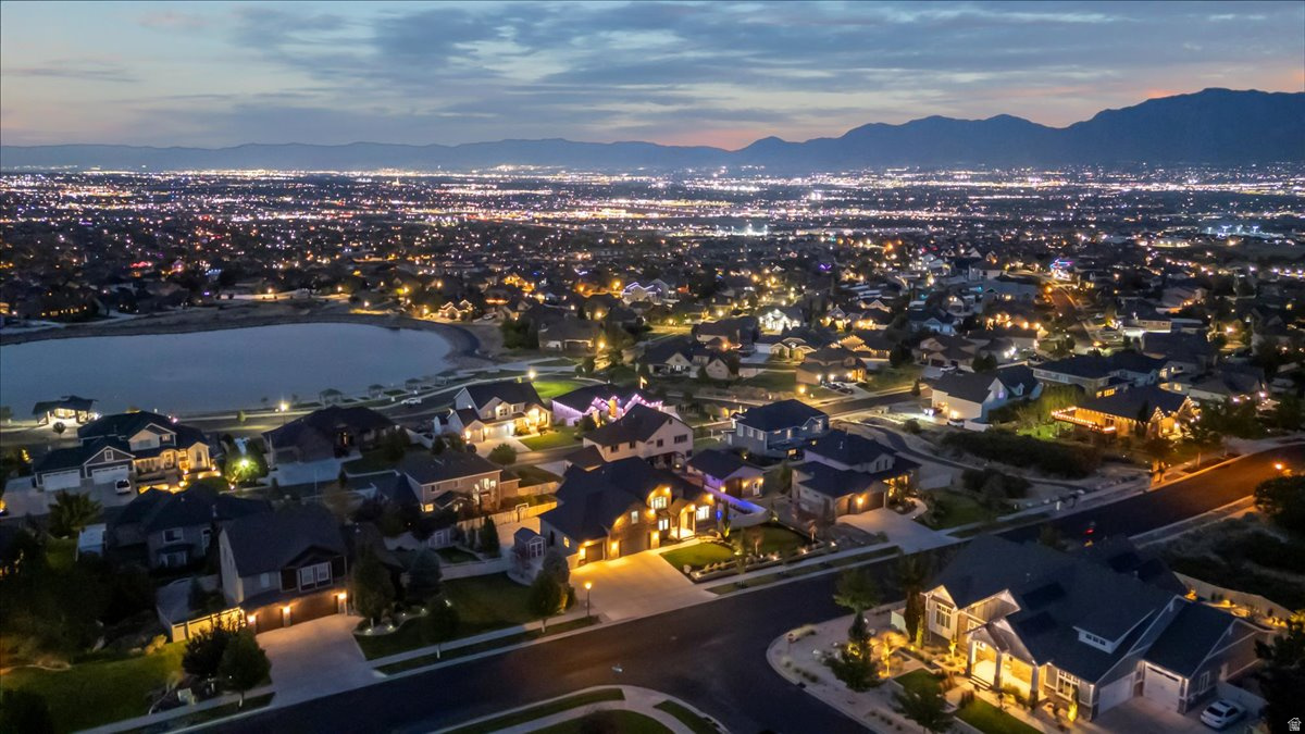 LOOKOUT RIDGE - Residential