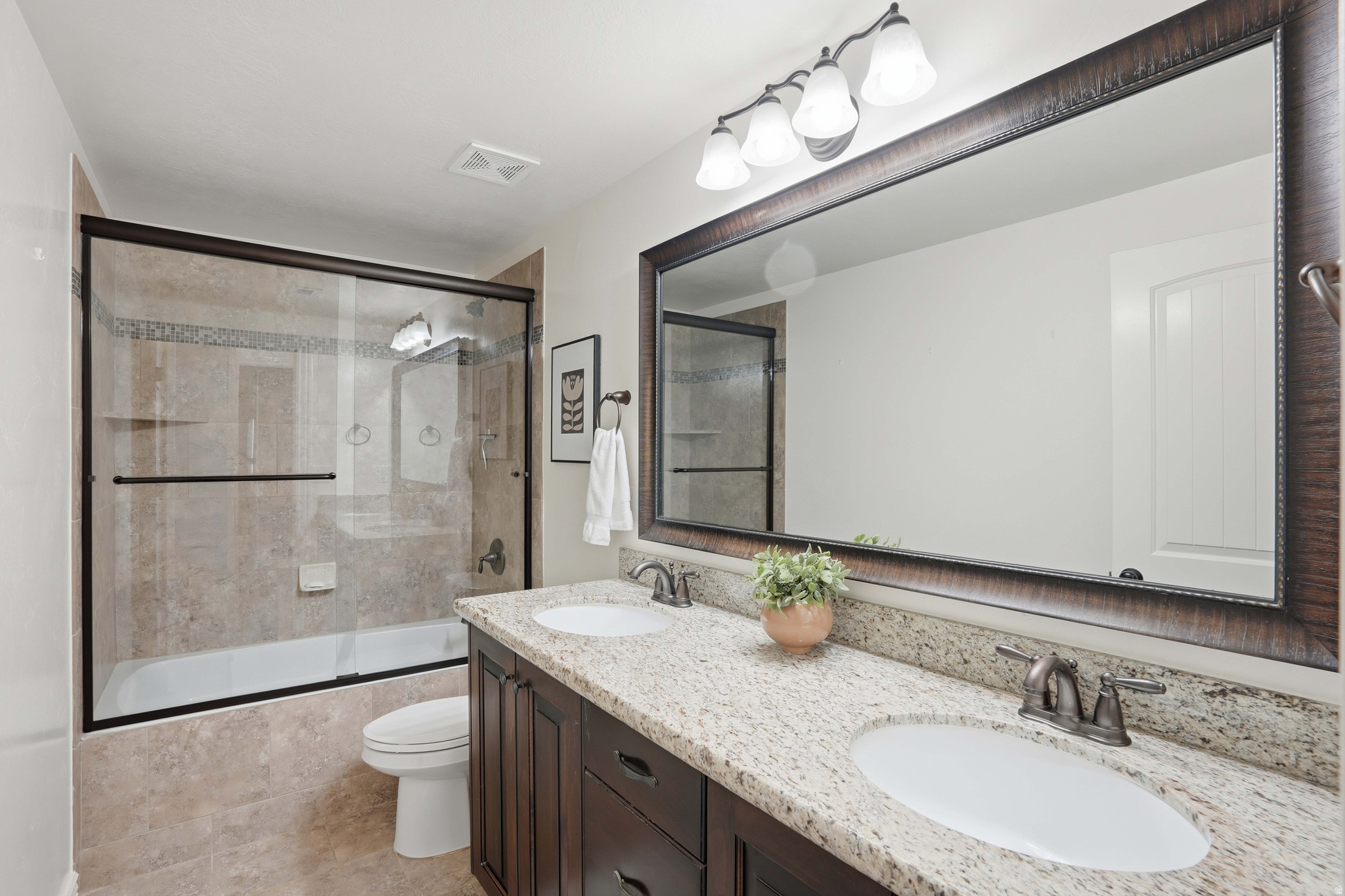 LOOKOUT RIDGE - Residential