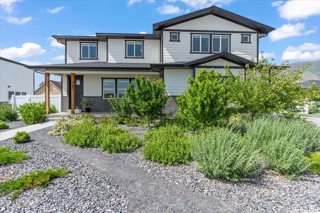 Photo of 732 W 800 S, Springville, UT 84663 (MLS # 2143246)