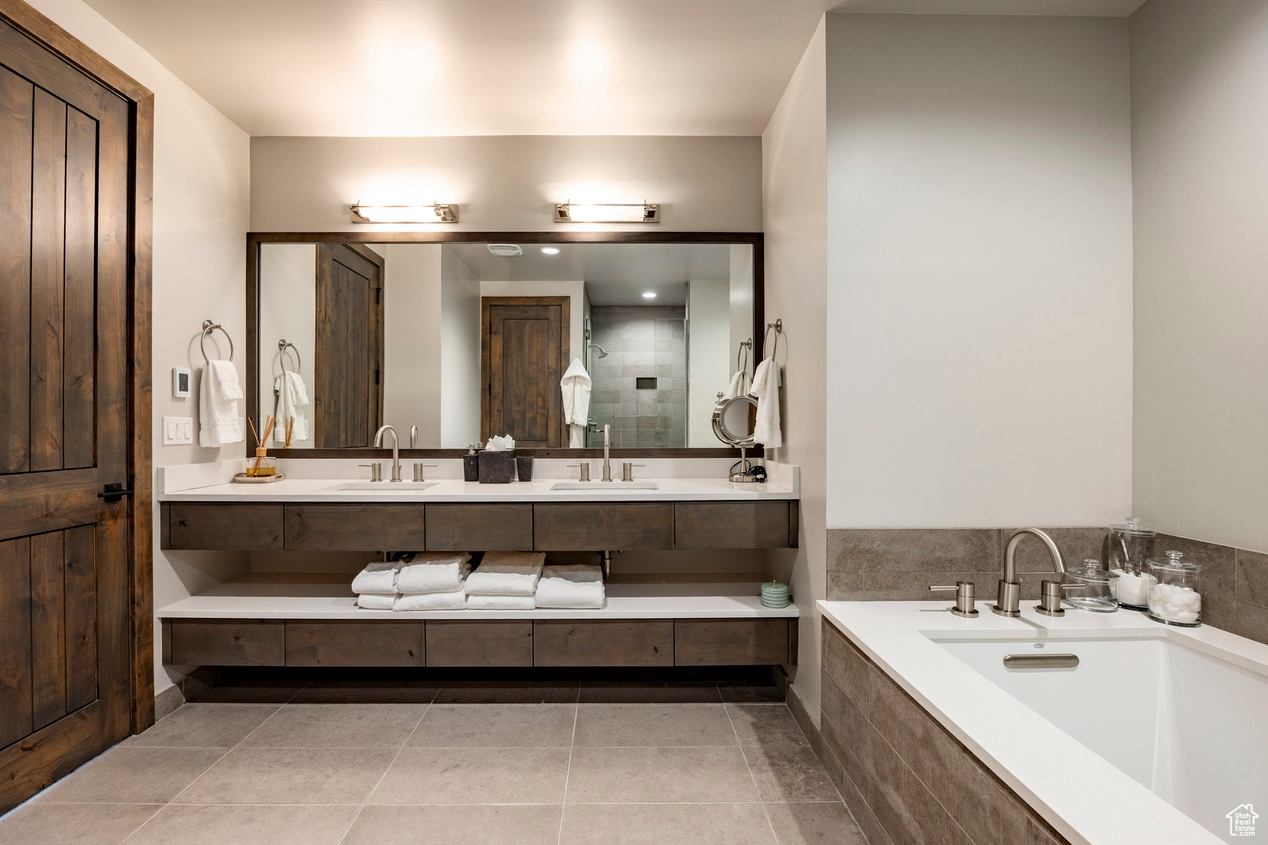 VICTORY RANCH - Residential