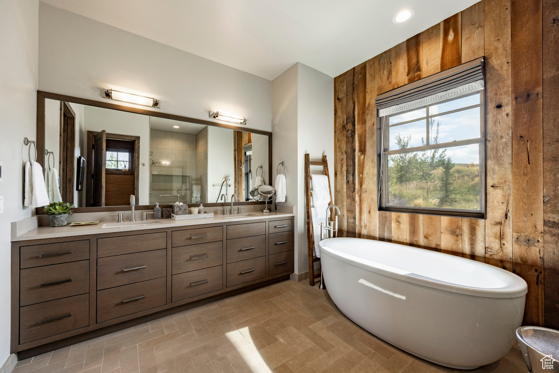 VICTORY RANCH - Residential