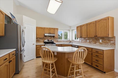 Tiny photo for 2313 E ROCKVIEW DR, Sandy, UT 84092 (MLS # 2180392)