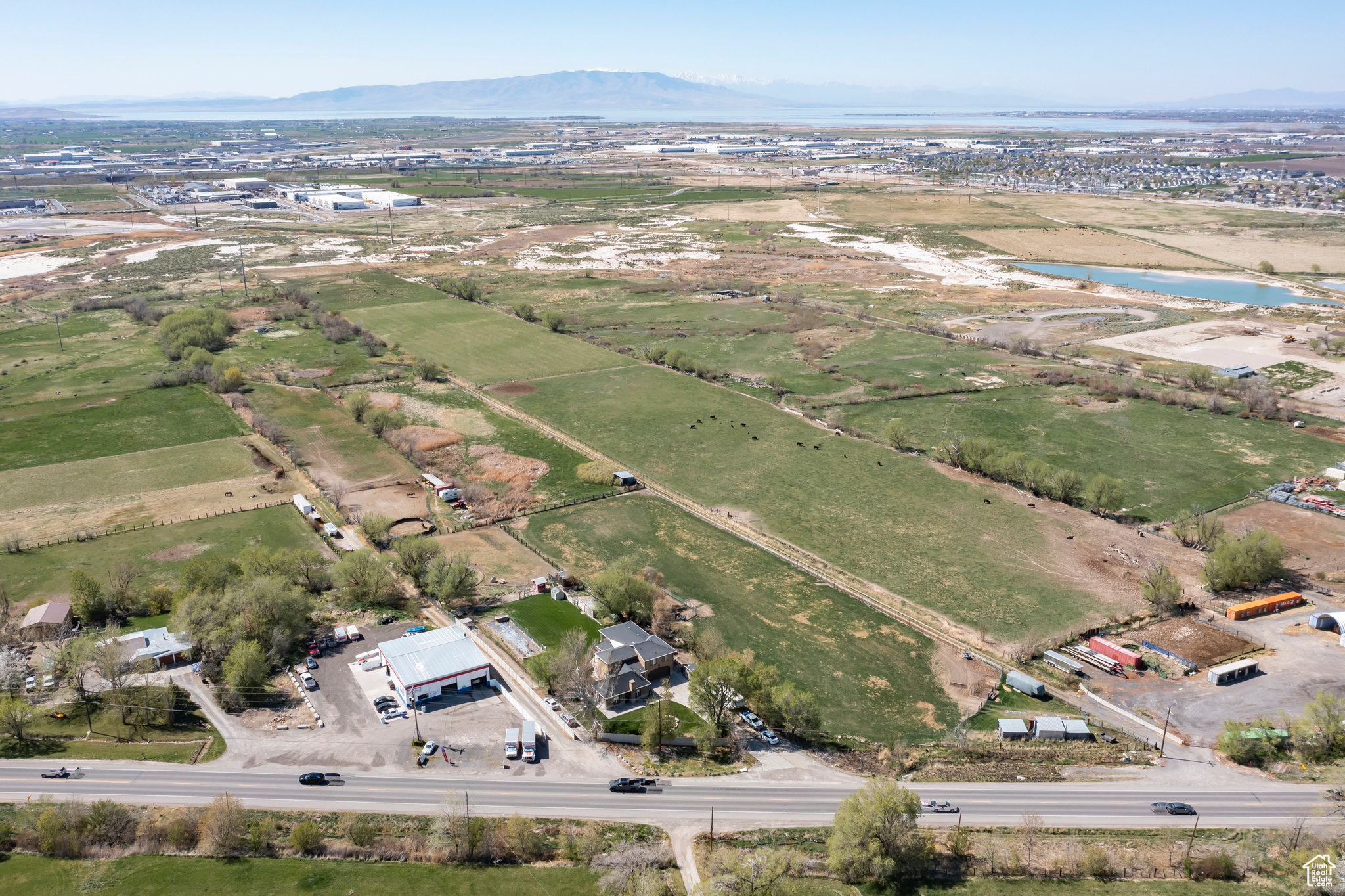 DRY CREEK COMMUNITY PLAN - Commercial Sale