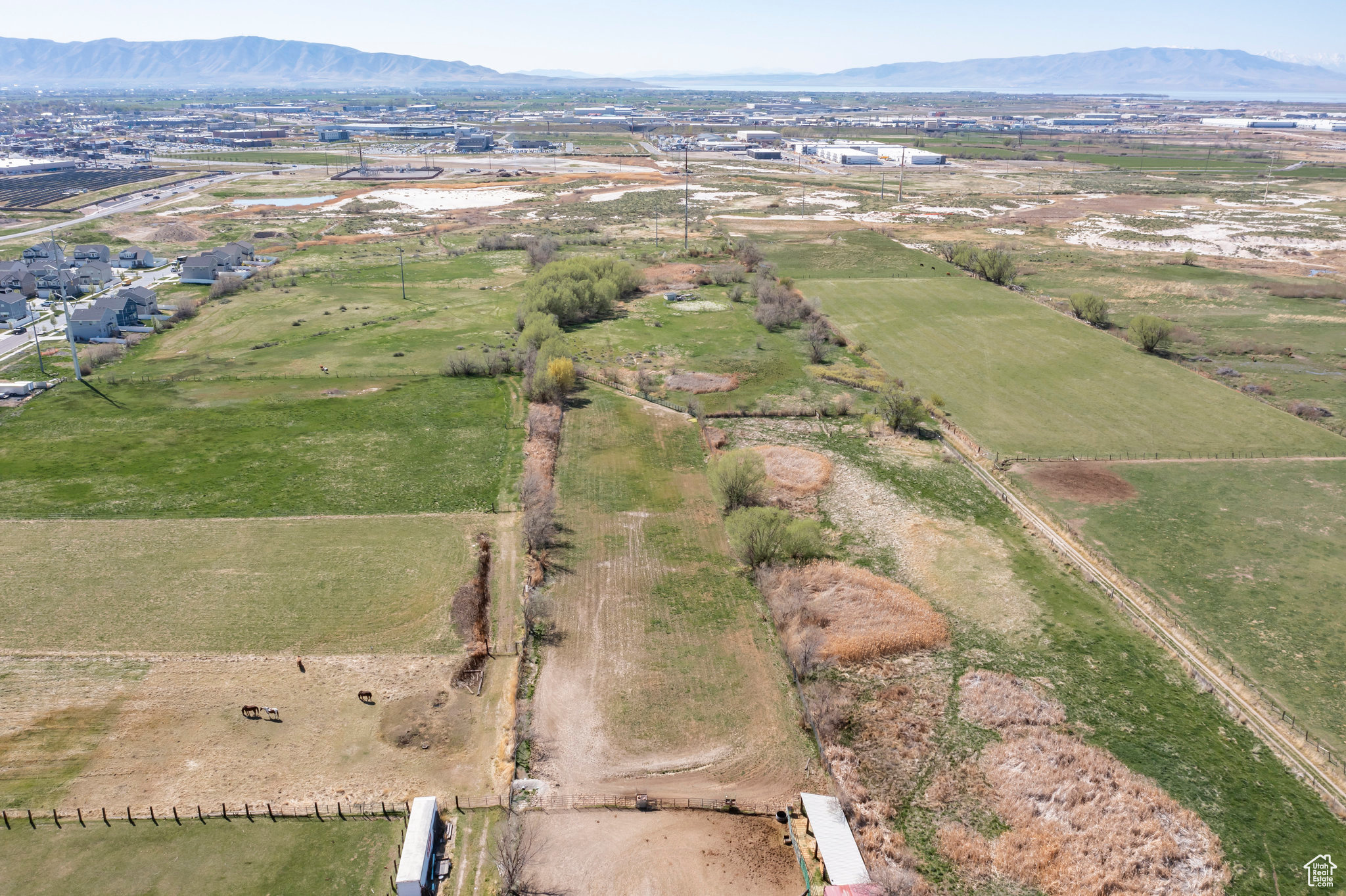 DRY CREEK COMMUNITY PLAN - Commercial Sale