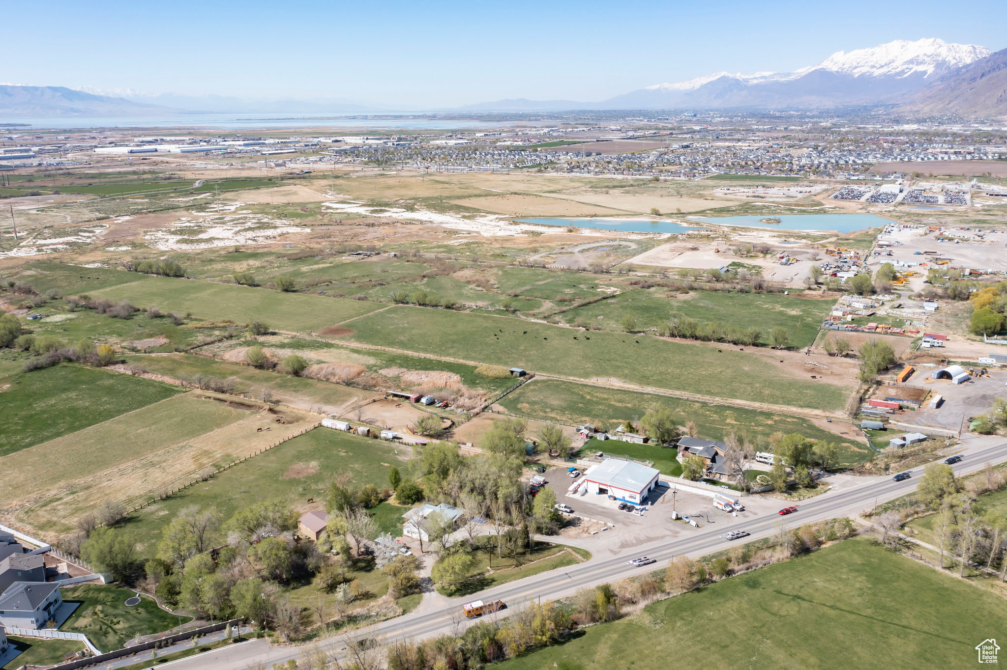 DRY CREEK COMMUNITY PLAN - Commercial Sale