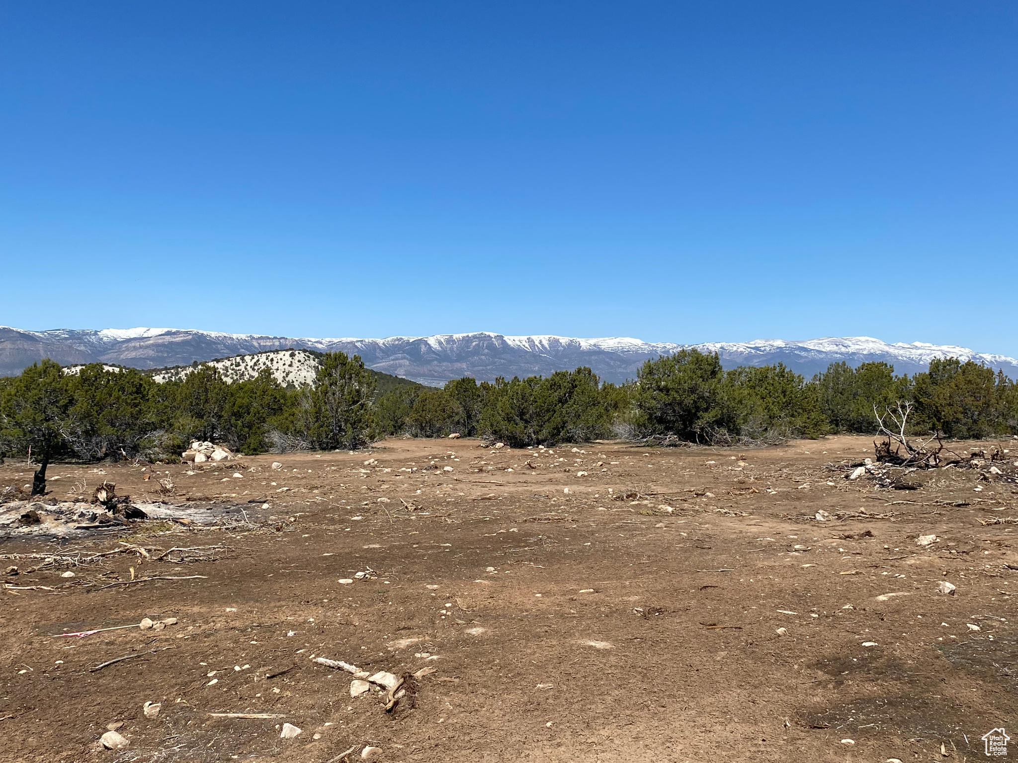 DEERFIELD ESTATES SUBDIVISION - Land