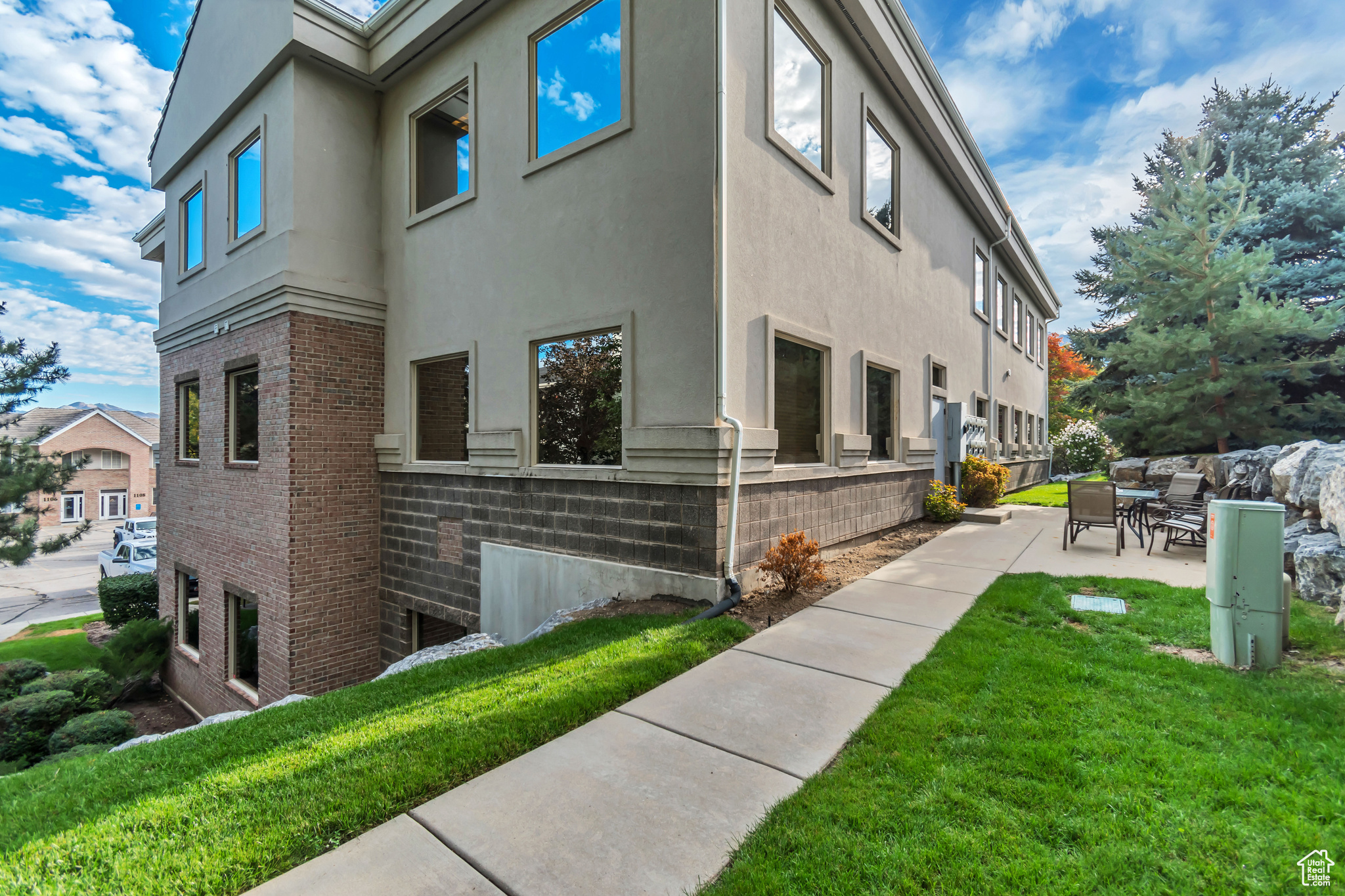 SOUTH UNION BUSINESS PARK - Commercial Sale