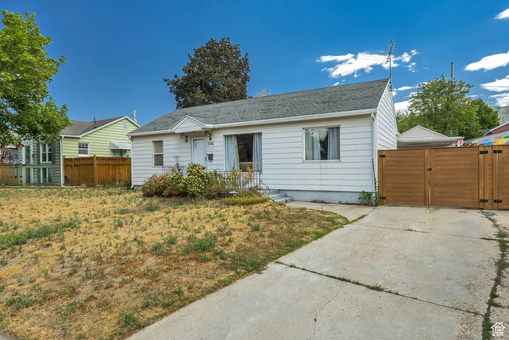 Photo of 2649 S 1800 E, Salt Lake City, UT 84106 (MLS # 2097708)