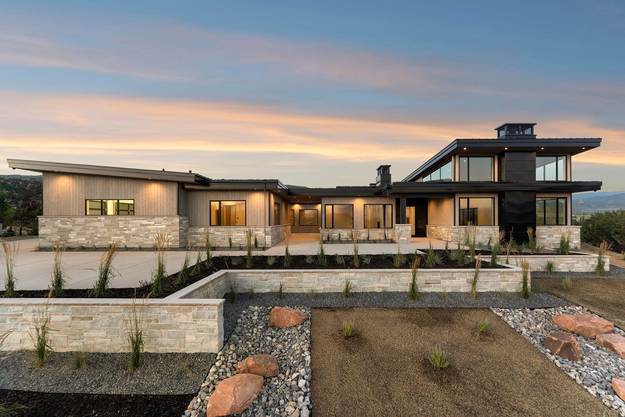 RED LEDGES - Residential