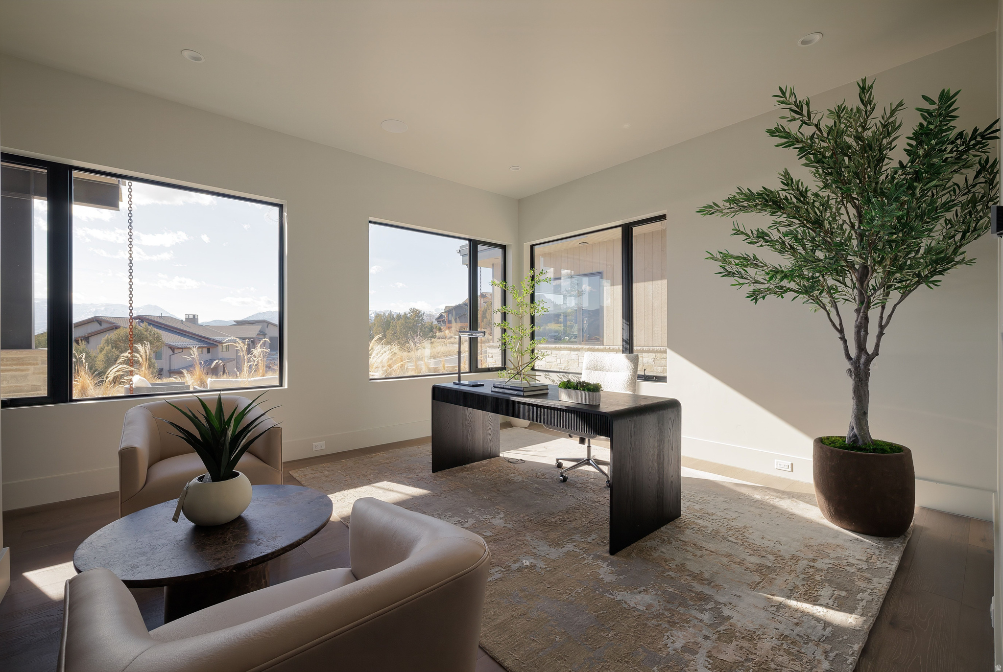 RED LEDGES - Residential