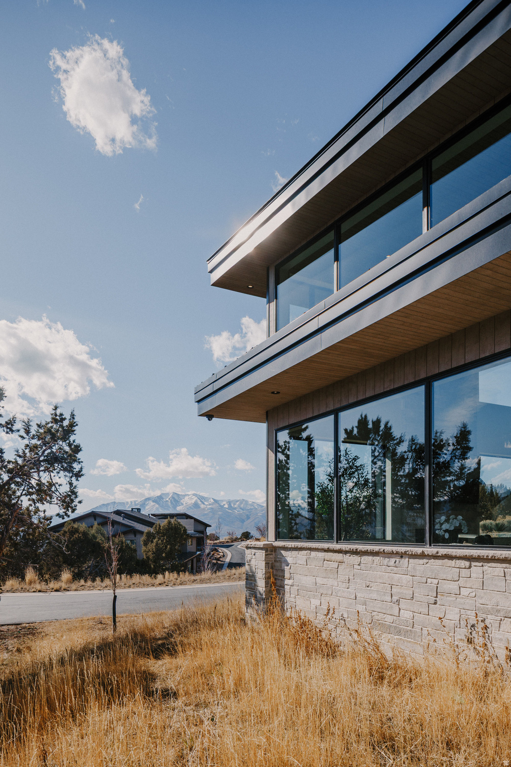 RED LEDGES - Residential