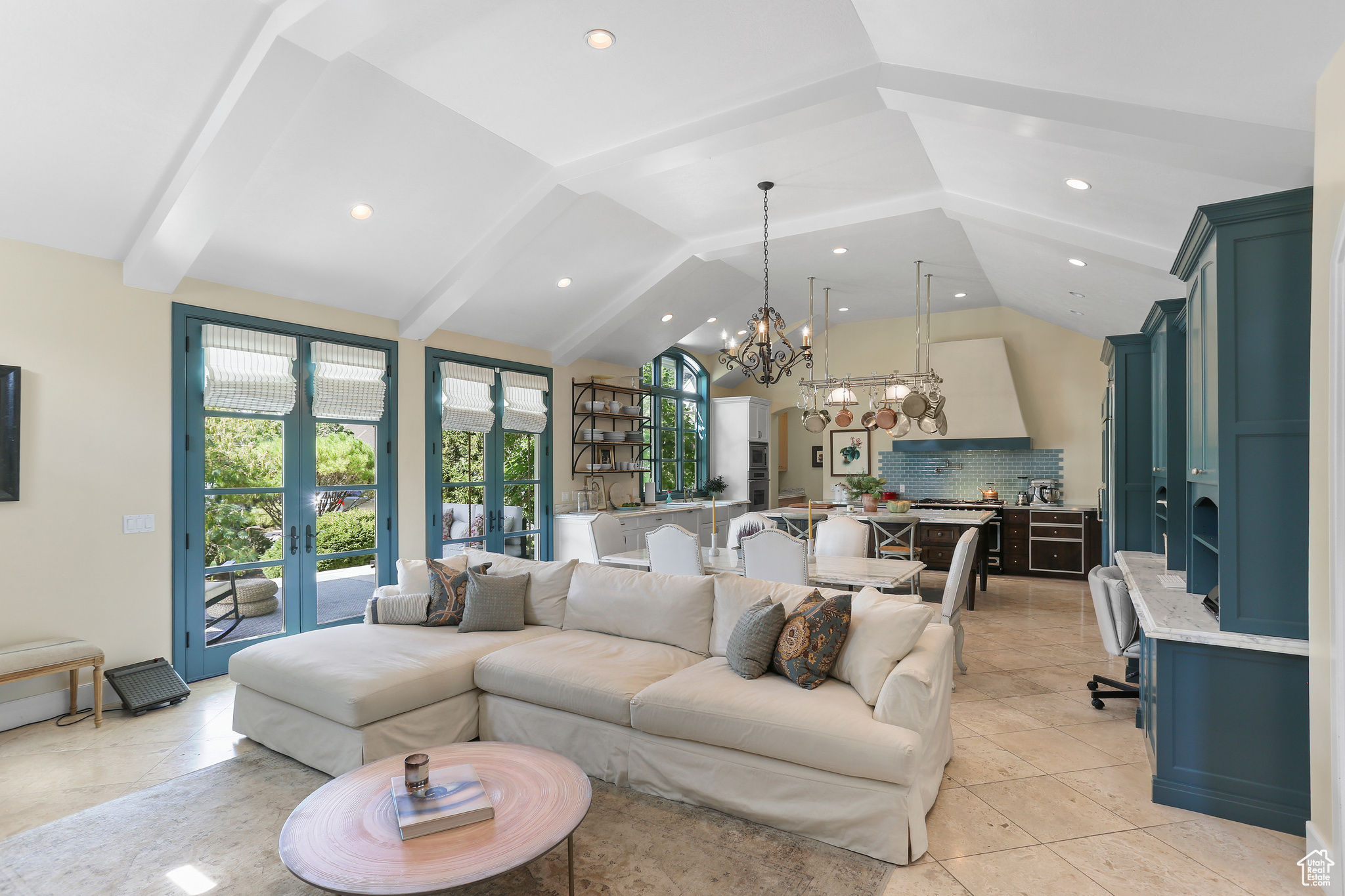 THE GABLES AT GRANDVIEW - Residential
