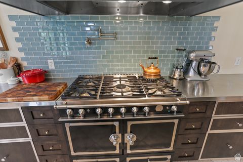 Tiny photo for 1516 W 1970 N, Provo, UT 84604 (MLS # 2111955)