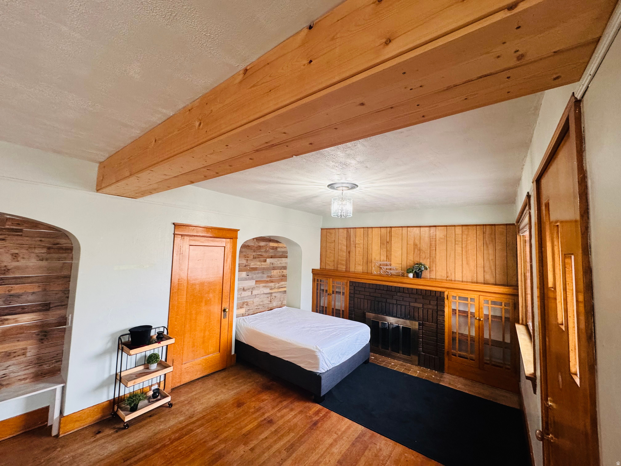 YOUNG PROPERTY - Residential