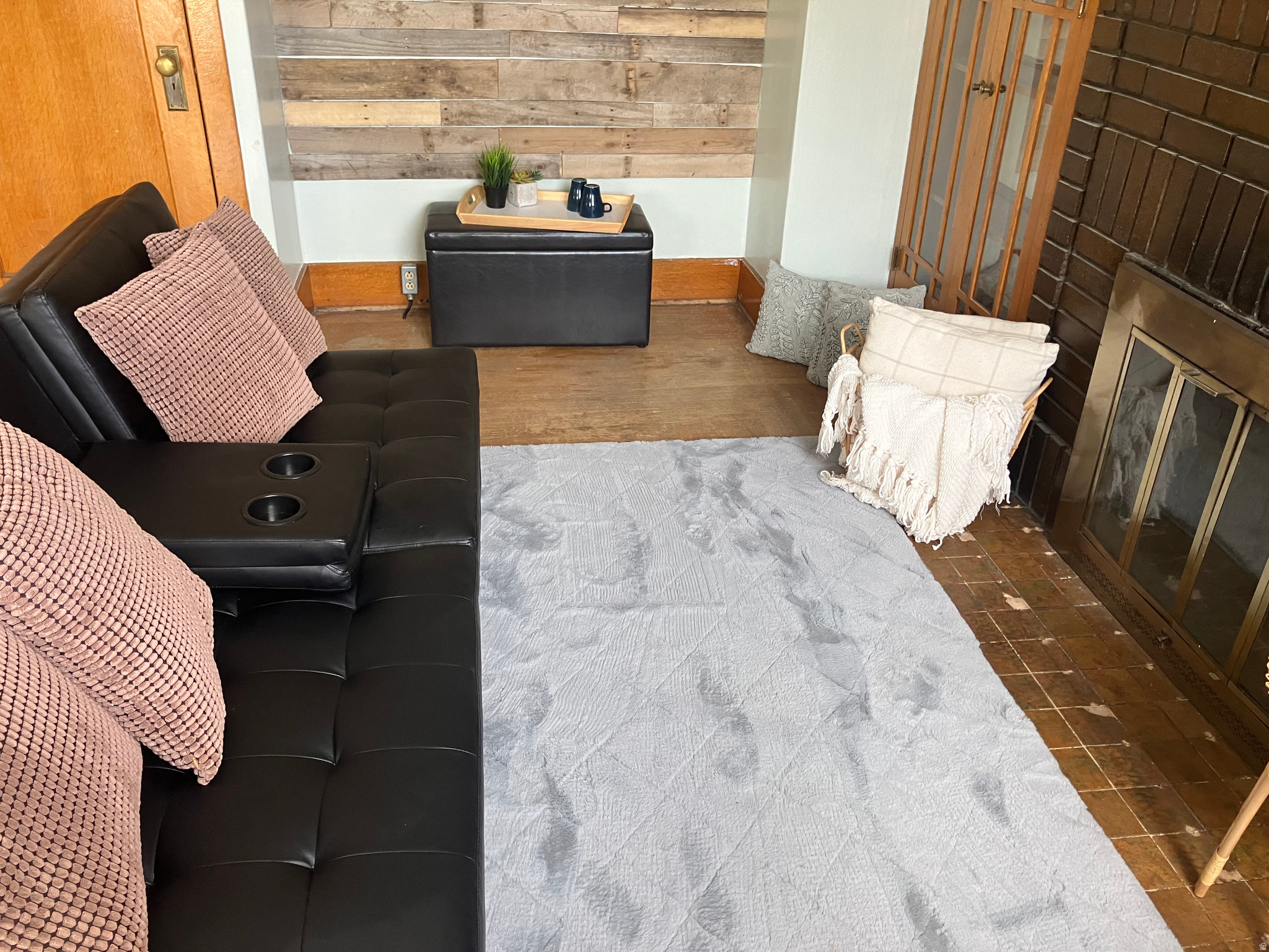 YOUNG PROPERTY - Residential