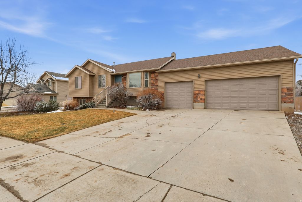 Photo of 496 S 3RD E, Preston, ID 83263 (MLS # 2133676)