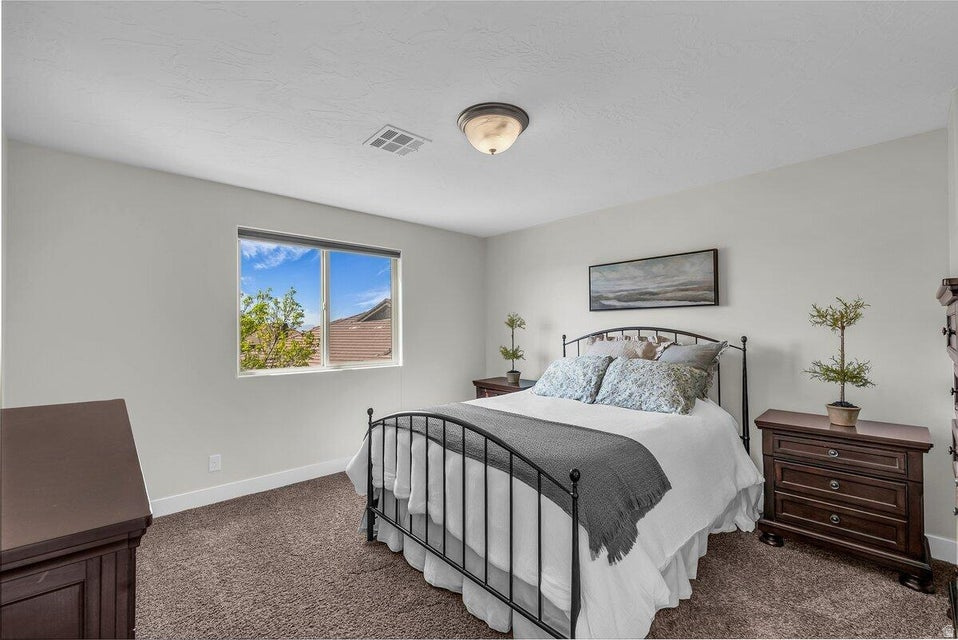 CORAL RIDGE TOWNHOMES PH 3-A - Residential