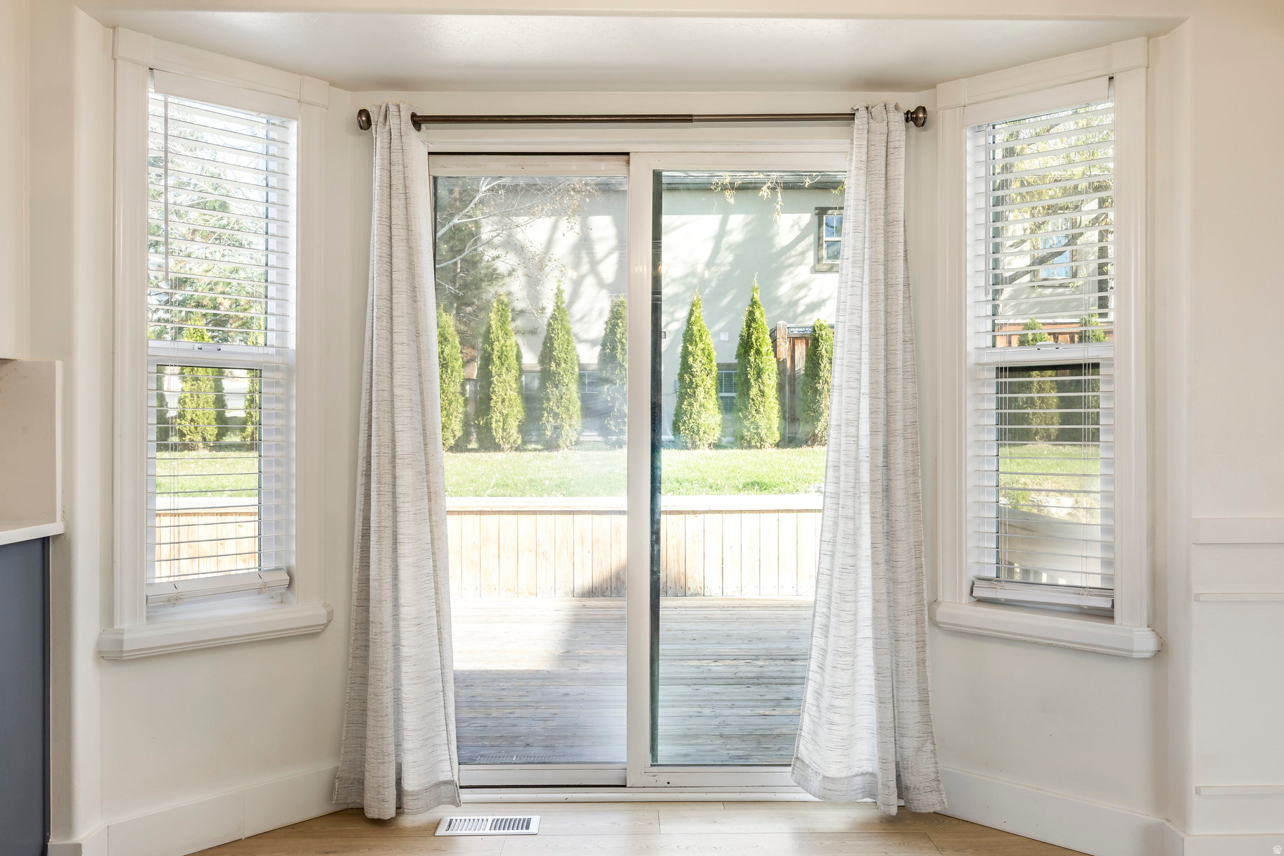 COVE AT VALLEY HILLS - Residential