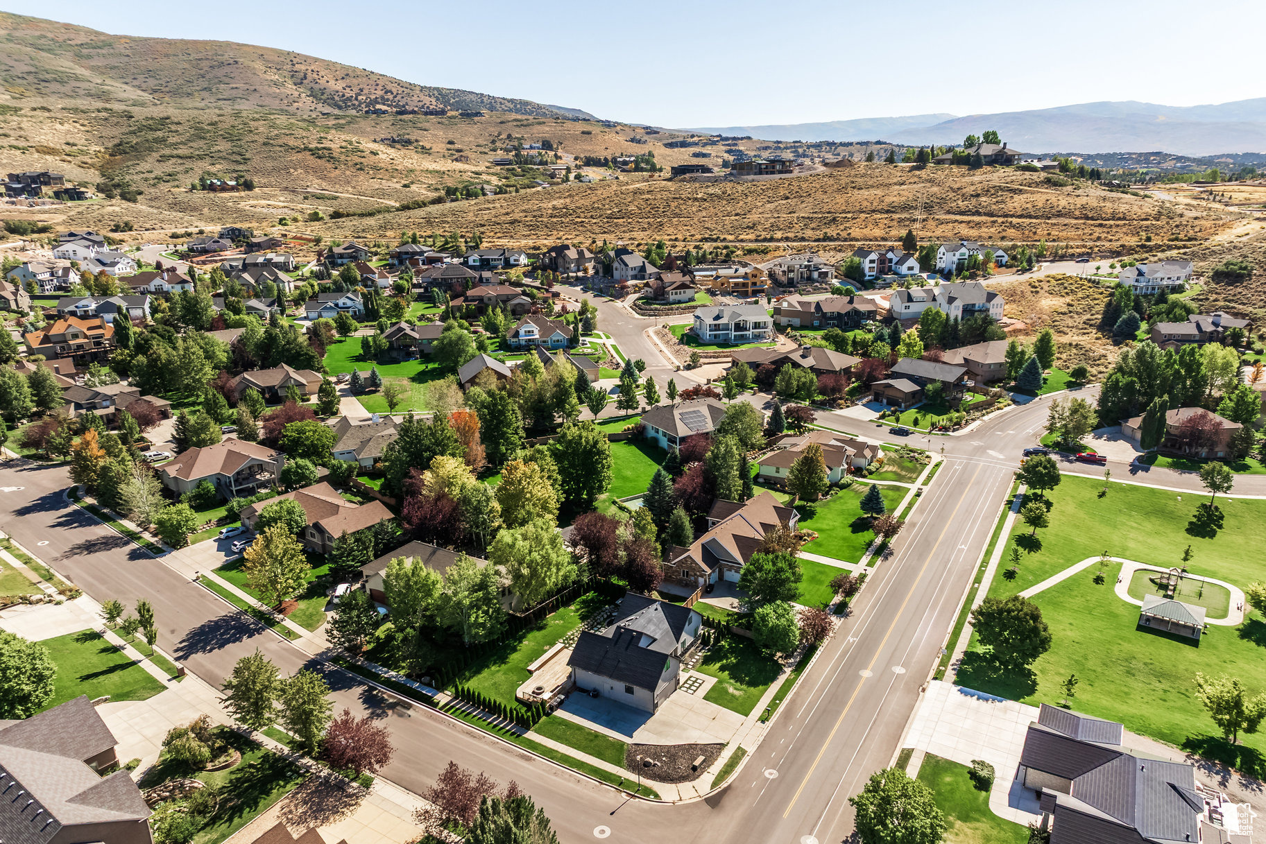 COVE AT VALLEY HILLS - Residential