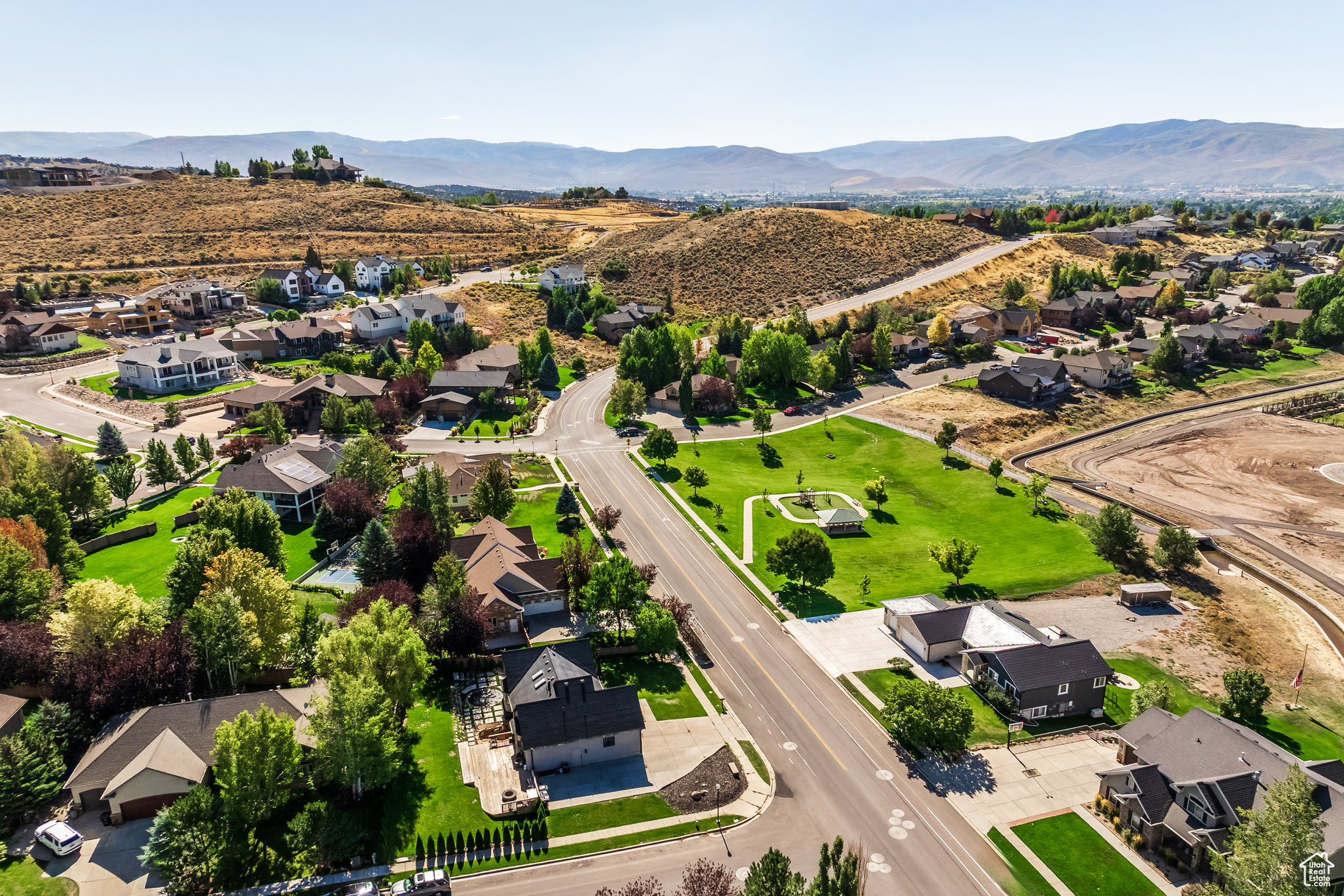 COVE AT VALLEY HILLS - Residential
