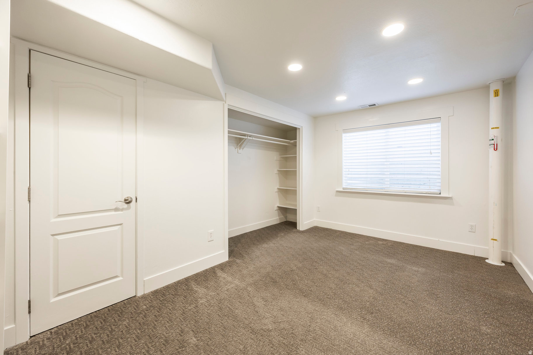 COVE AT VALLEY HILLS - Residential