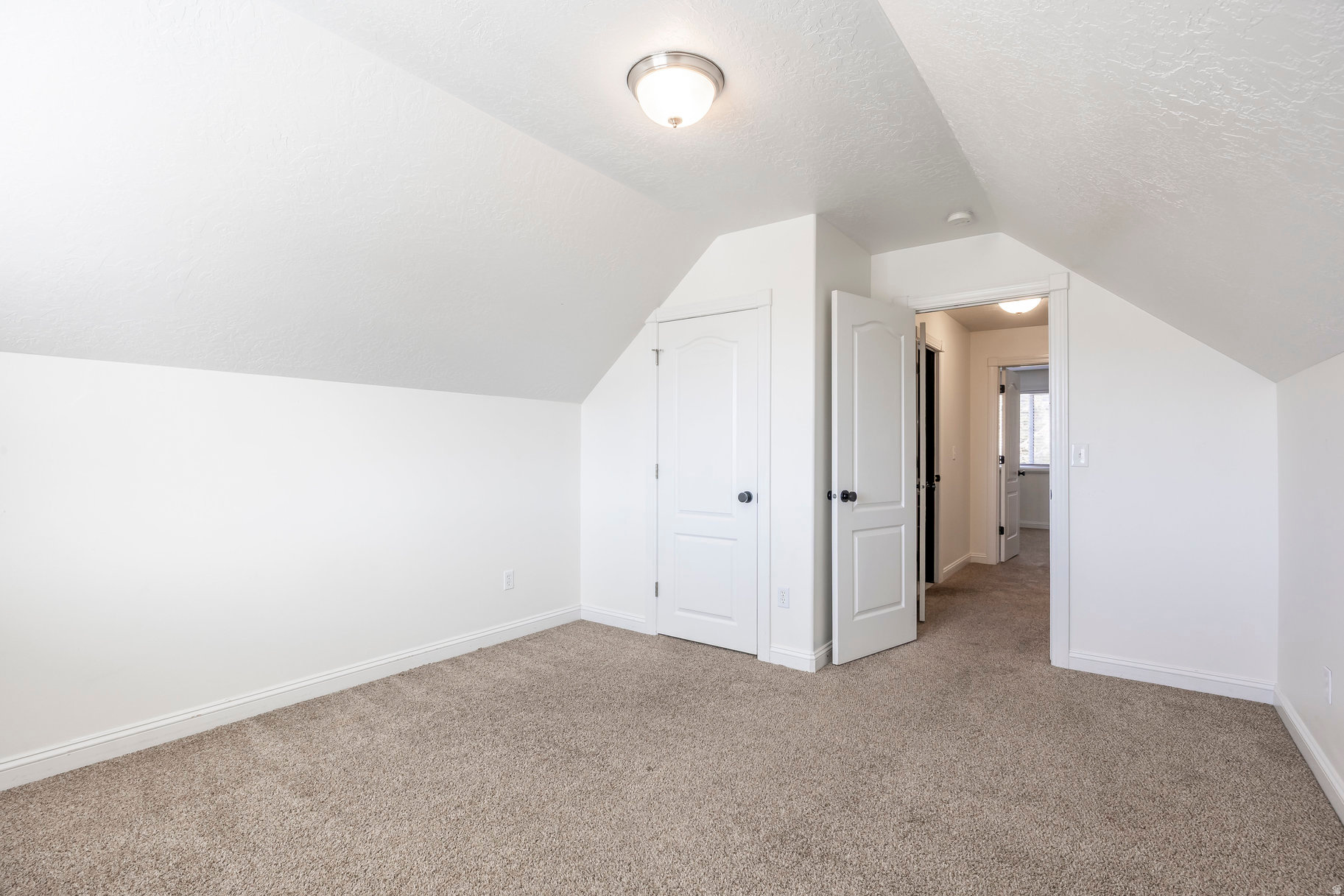 COVE AT VALLEY HILLS - Residential