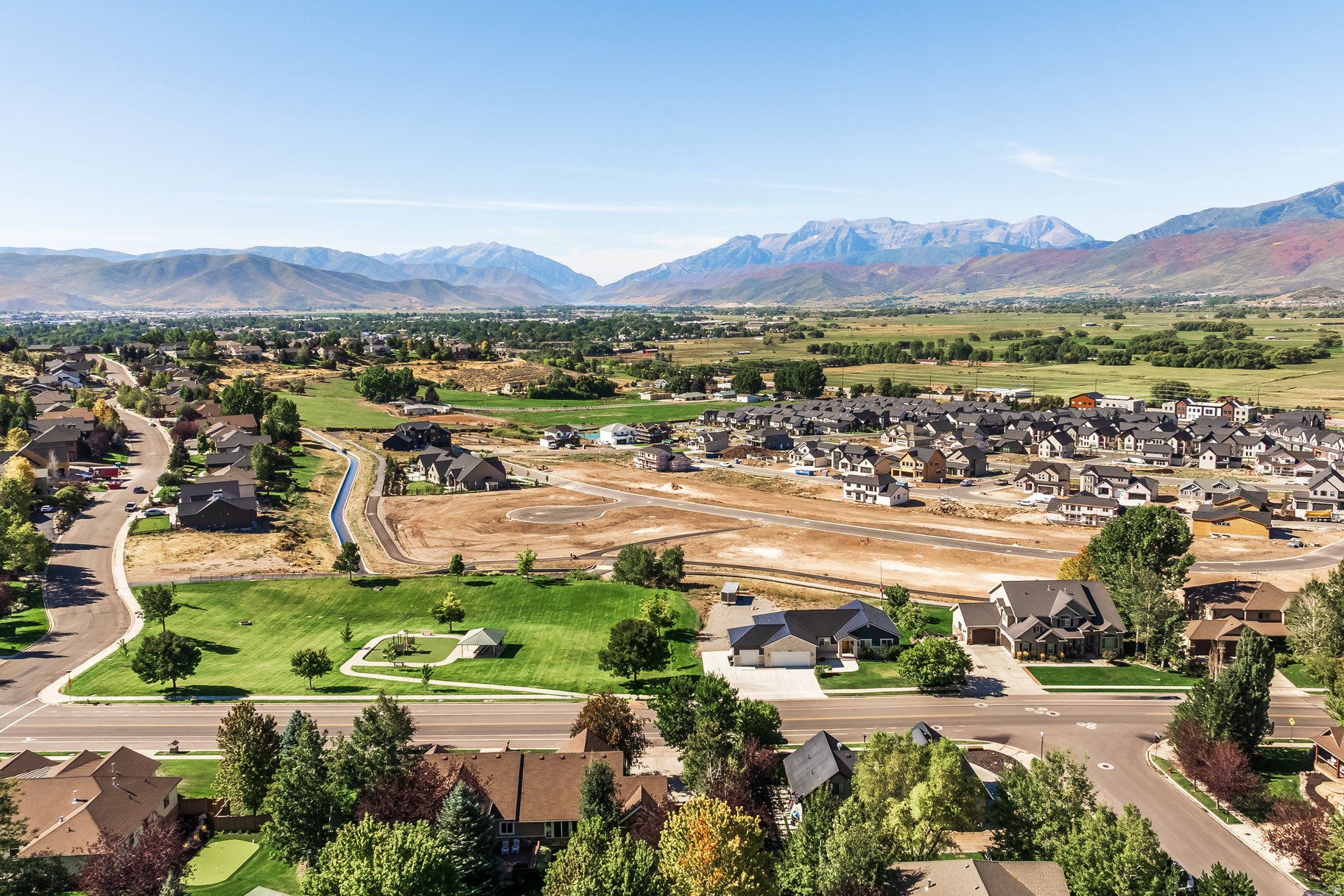 COVE AT VALLEY HILLS - Residential
