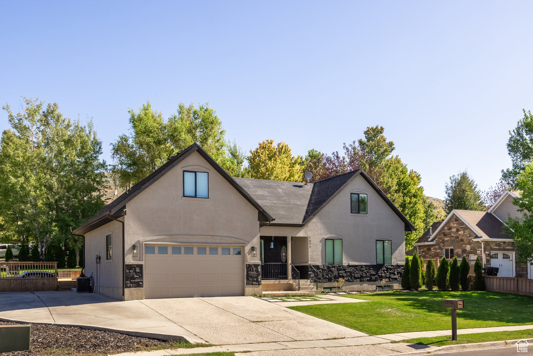 COVE AT VALLEY HILLS - Residential