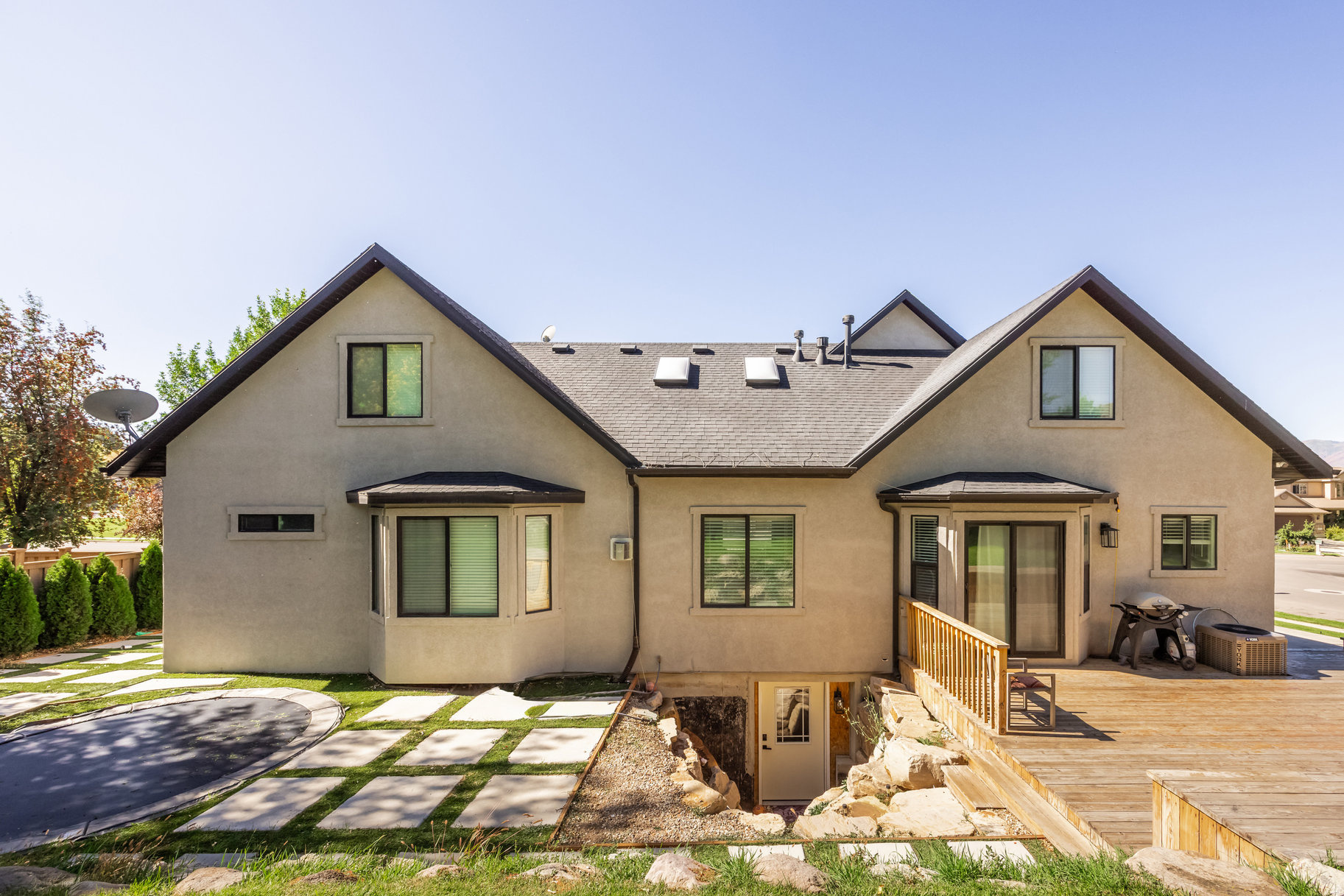 COVE AT VALLEY HILLS - Residential