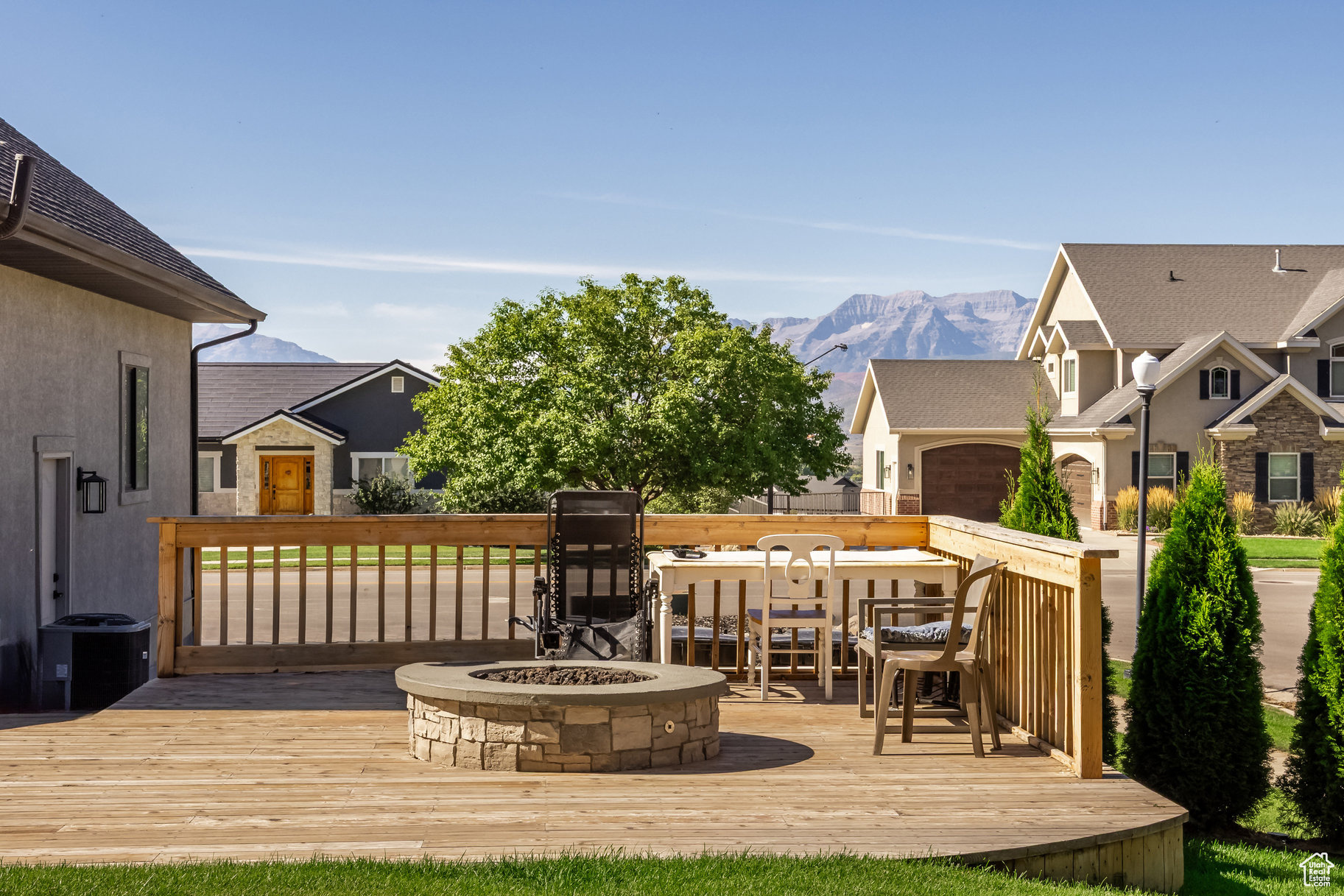 COVE AT VALLEY HILLS - Residential